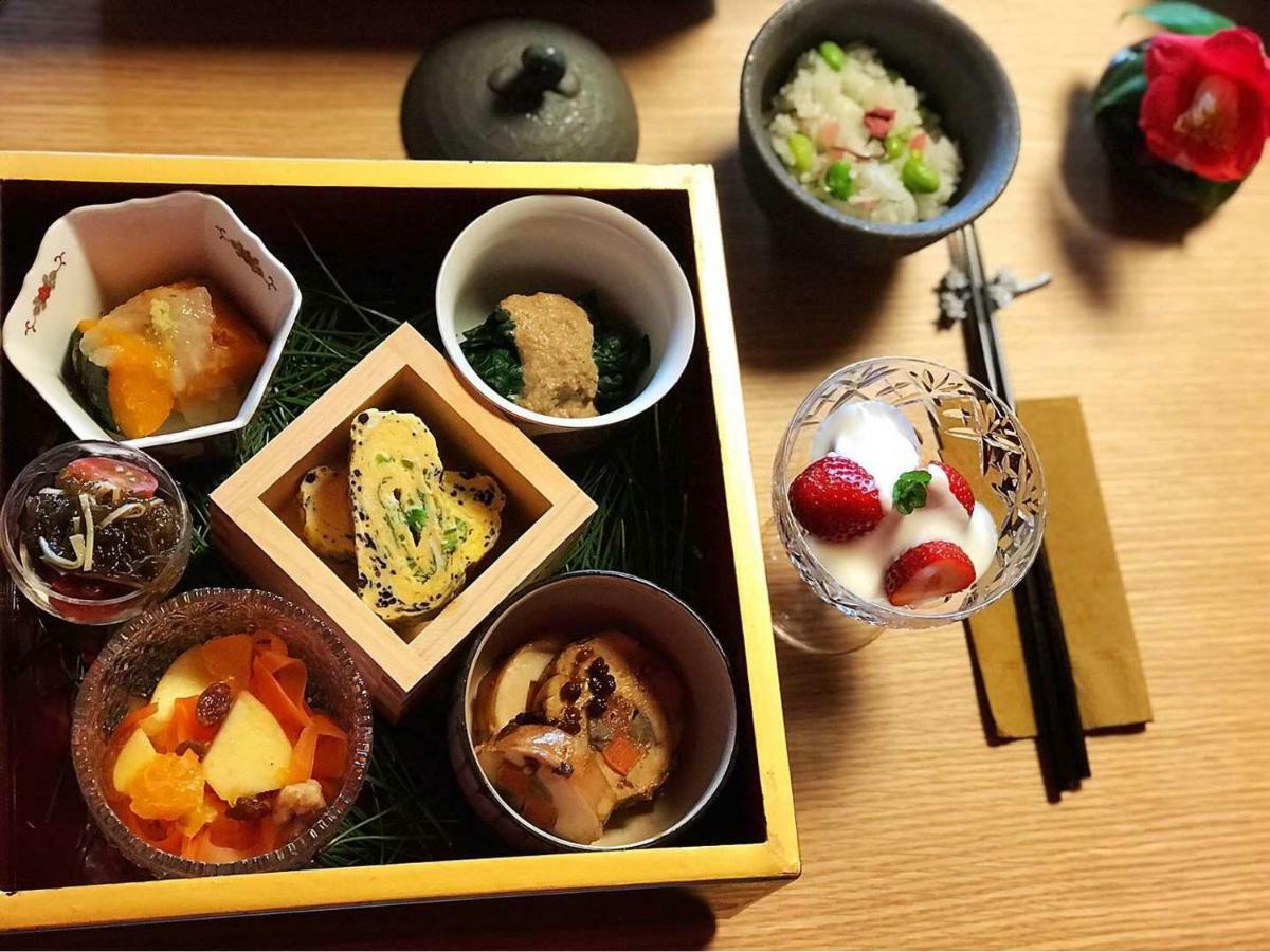 Atelier Bee'S Knees Bed & Breakfast Ikoma Экстерьер фото